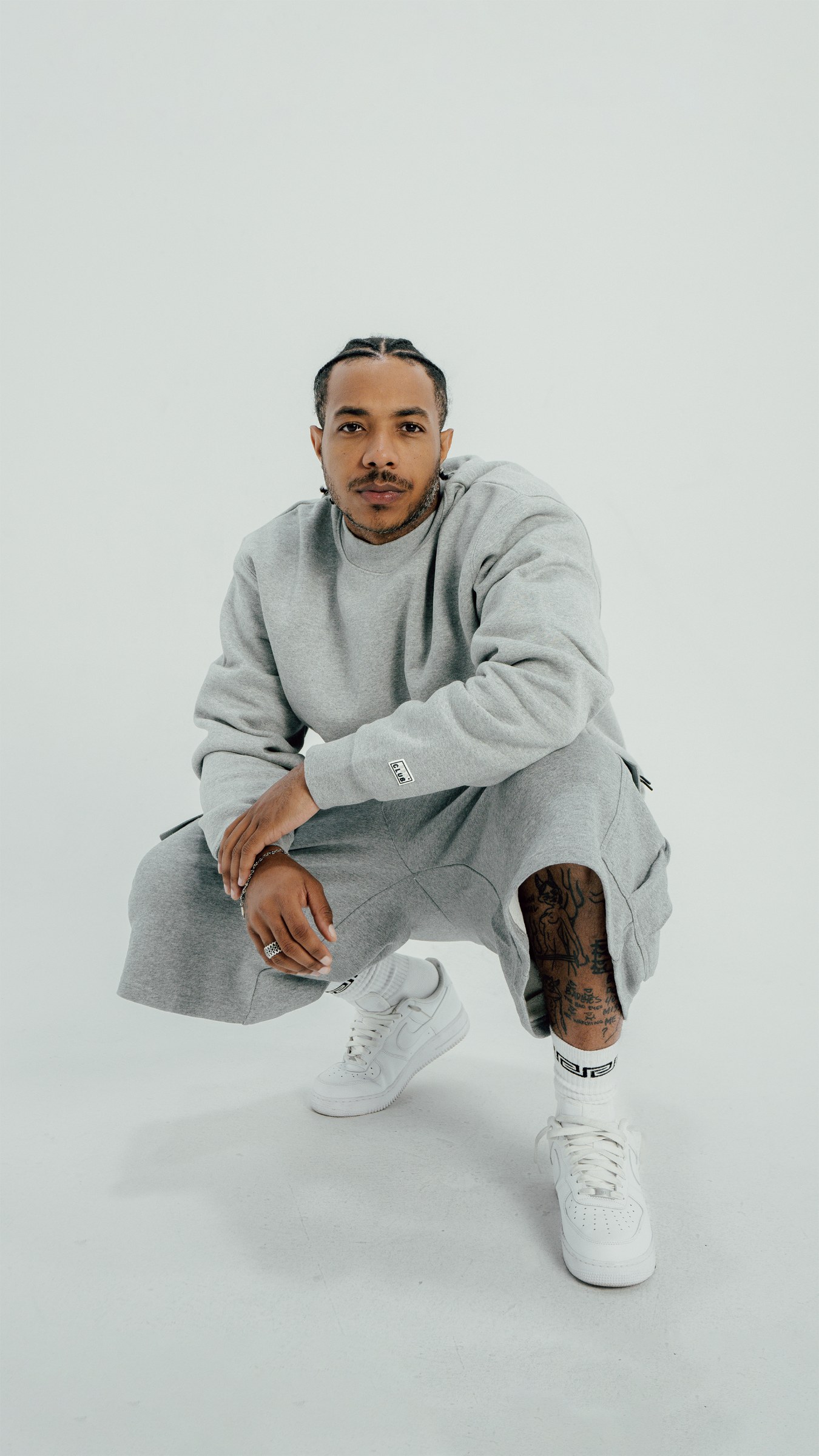Heavyweight Basic Crewneck Sweater lifestyle photo 1