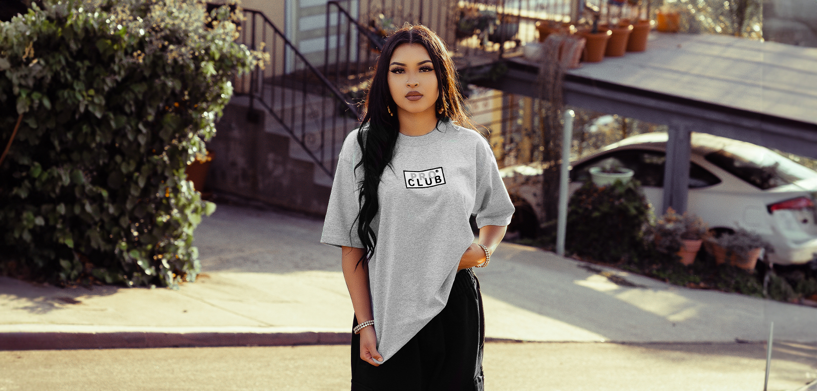 Heavyweight Short Sleeve Embroidered Box Logo Tee lifestyle photo 3