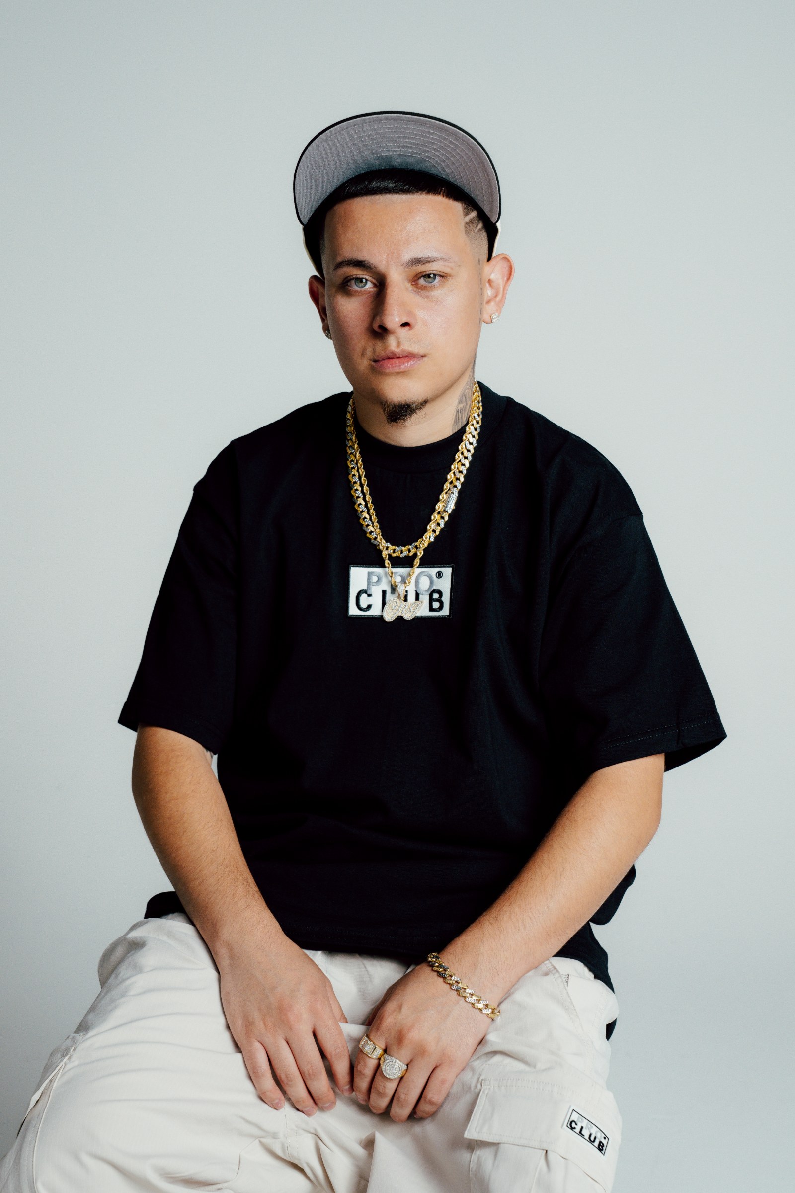 Heavyweight Short Sleeve Embroidered Box Logo Tee lifestyle photo 2