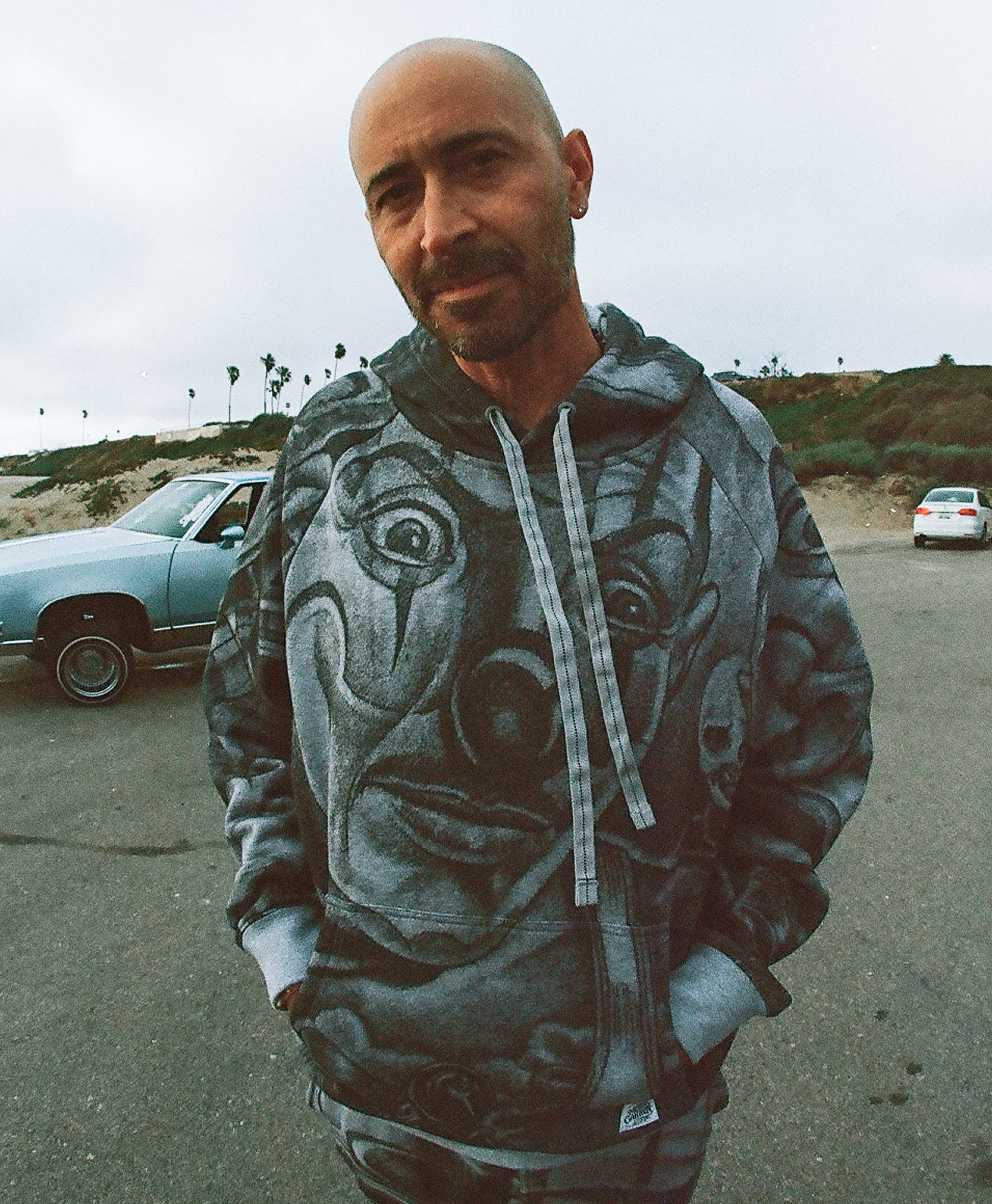 Mister Cartoon "Tattoo" Pullover Hoodie lifestyle photo 4