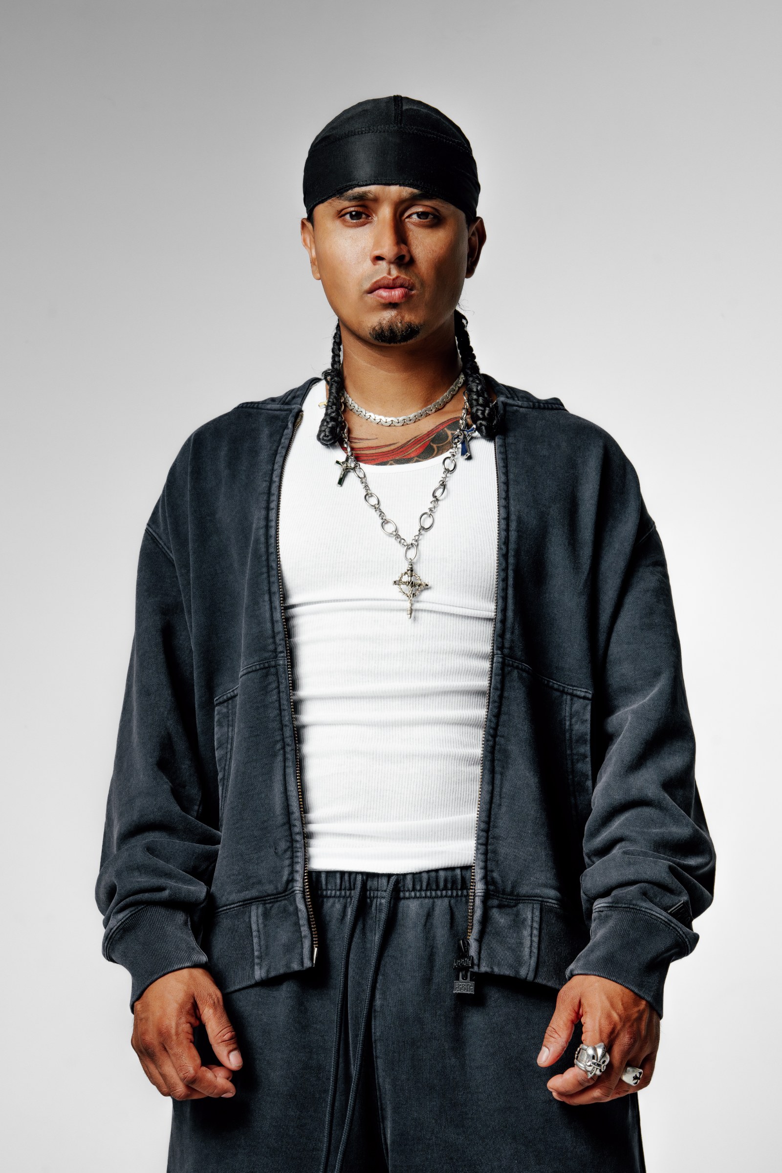 Heavyweight Vintage Wash Zip-Up lifestyle photo 2