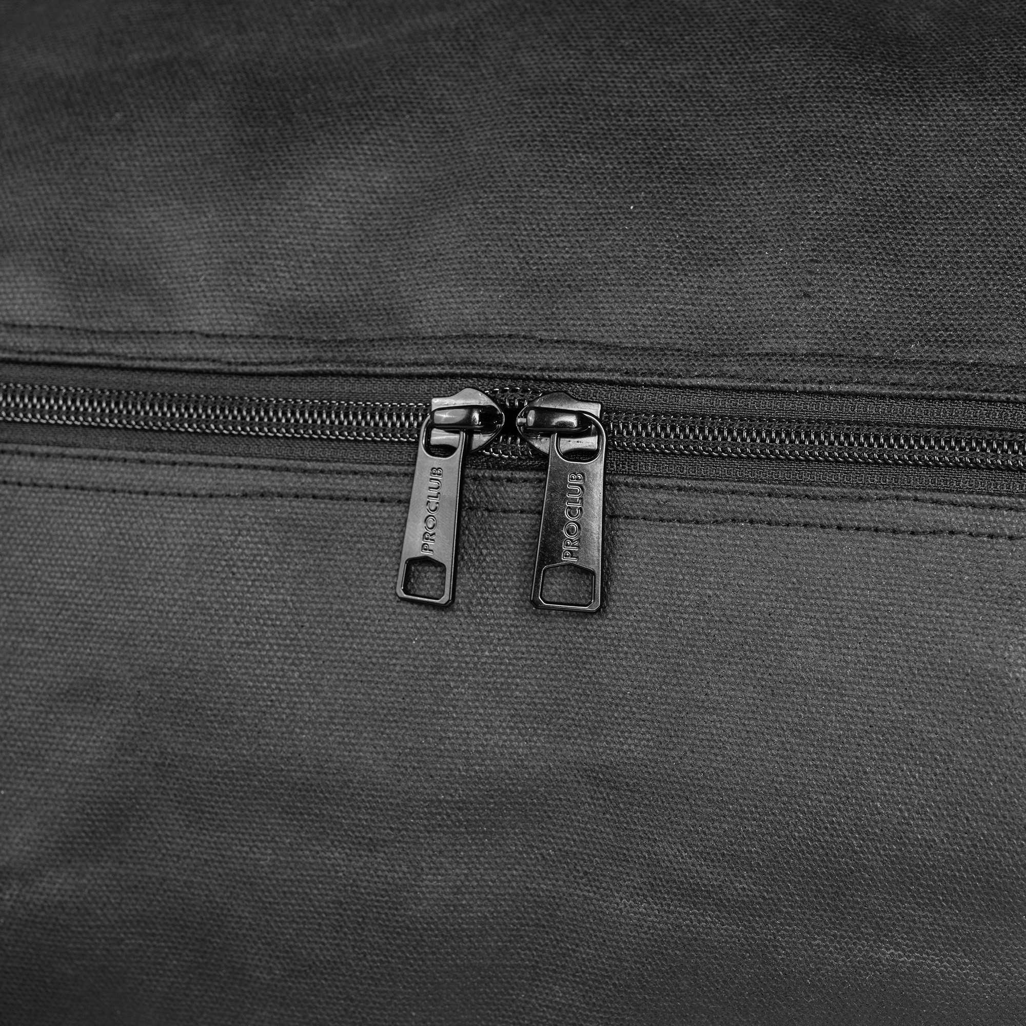 Utility Duffle Gym Bag (image 6 of 7)
