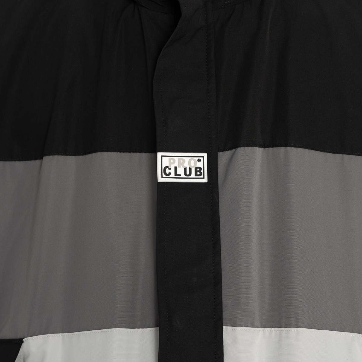 Heavyweight Convertible Windbreaker (image 4 of 5)