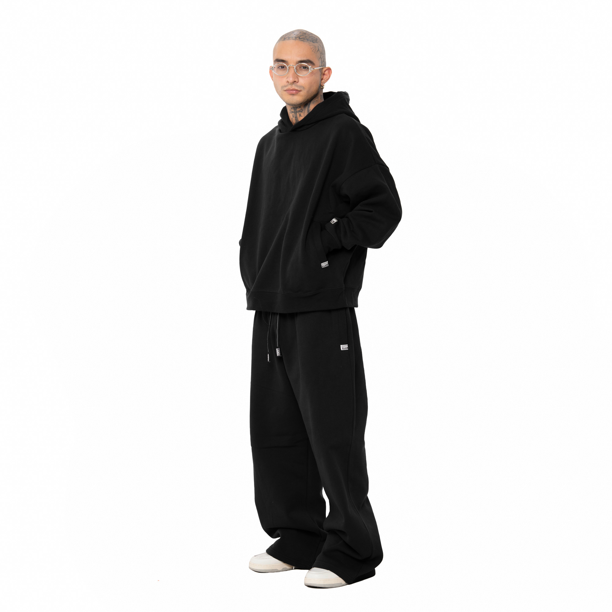 Heavywide Fleece Pullover Hoodie (image 3 of 4)