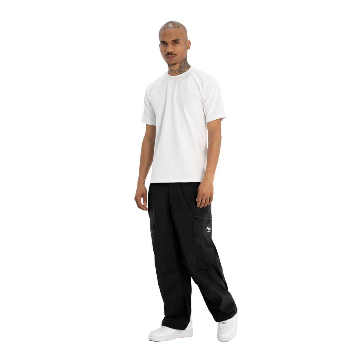Performance Oversized Cargo Pant (image 7 of 7)