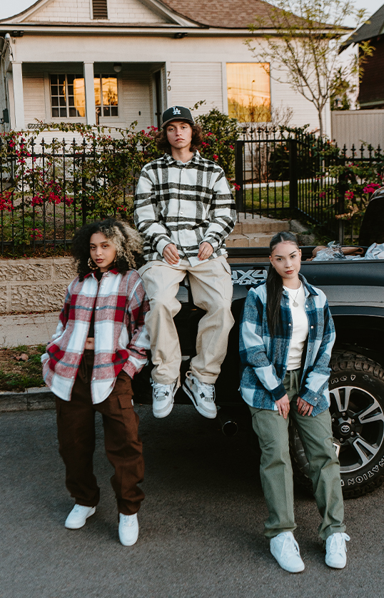 Heavyweight Stretch Twill Cargo Lounge Pant lifestyle photo 1