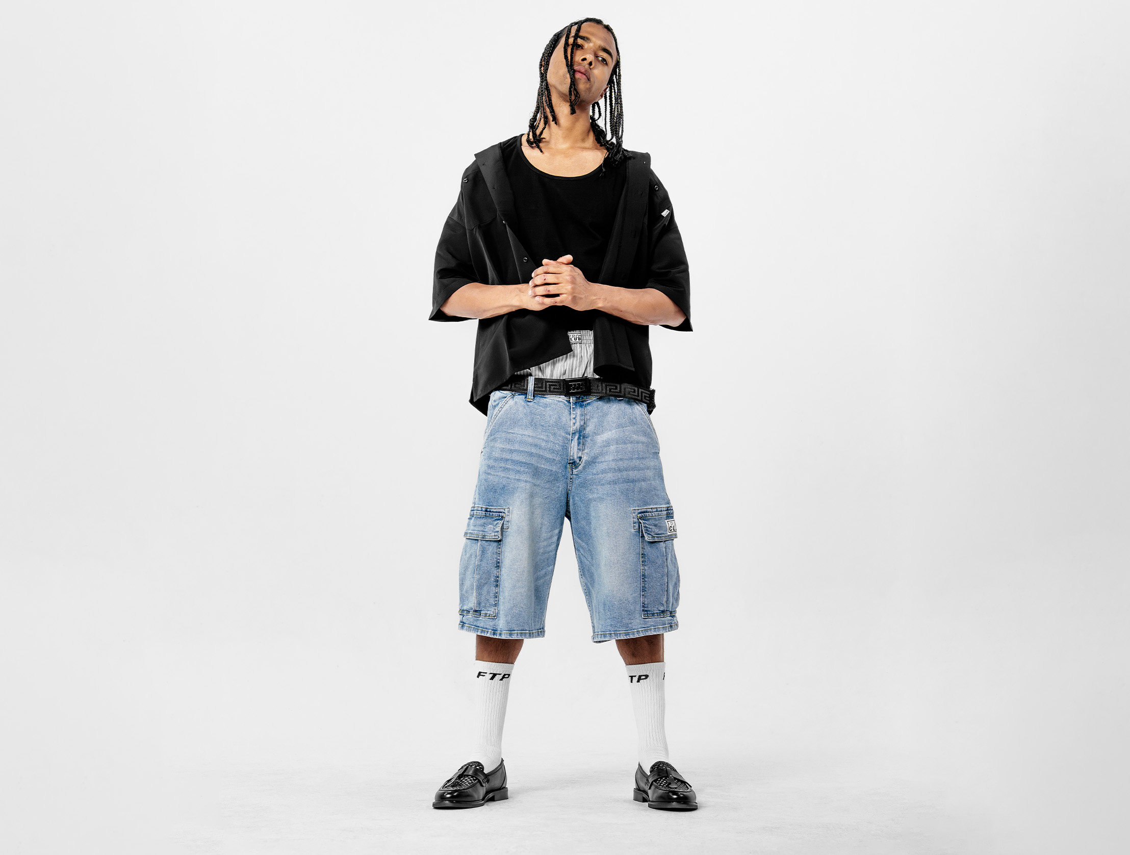 Heavyweight Baggy Fit Denim Cargo Short lifestyle photo 2