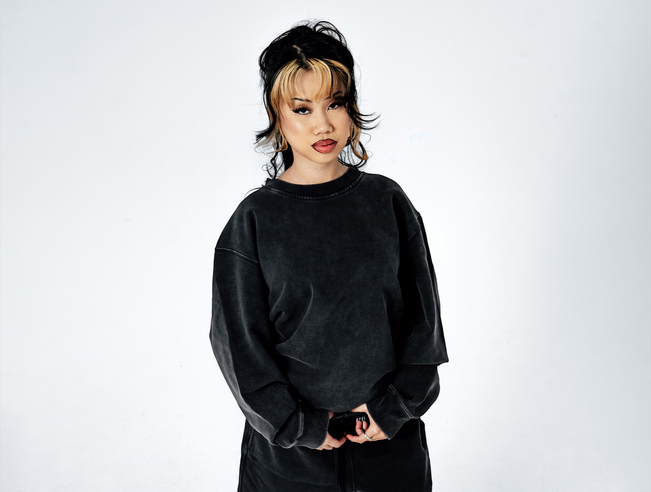 Heavyweight Vintage Wash Crewneck lifestyle photo 2