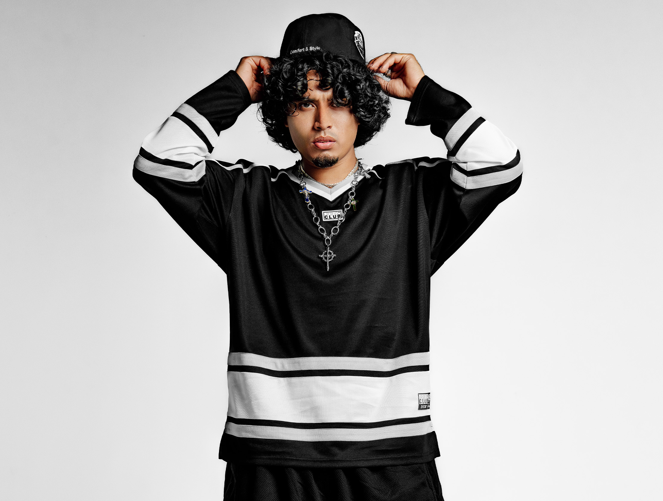 Heavyweight Hockey Jersey lifestyle photo 2