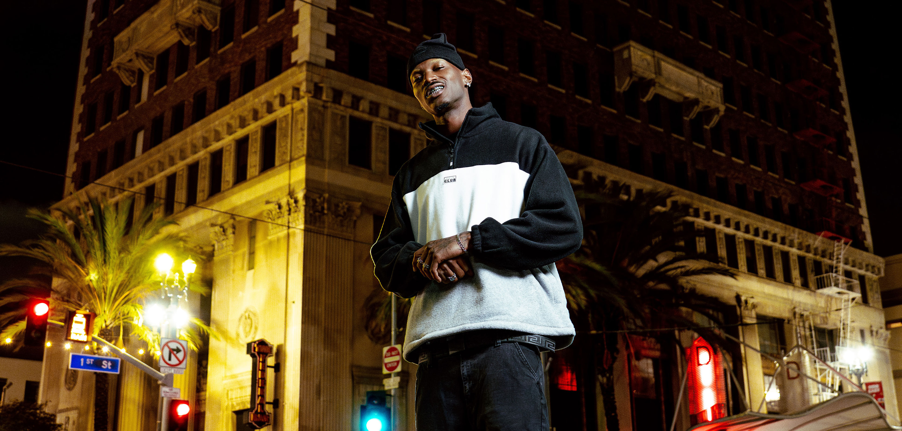 Heavywide Polar Fleece Quarter Zip lifestyle photo 3
