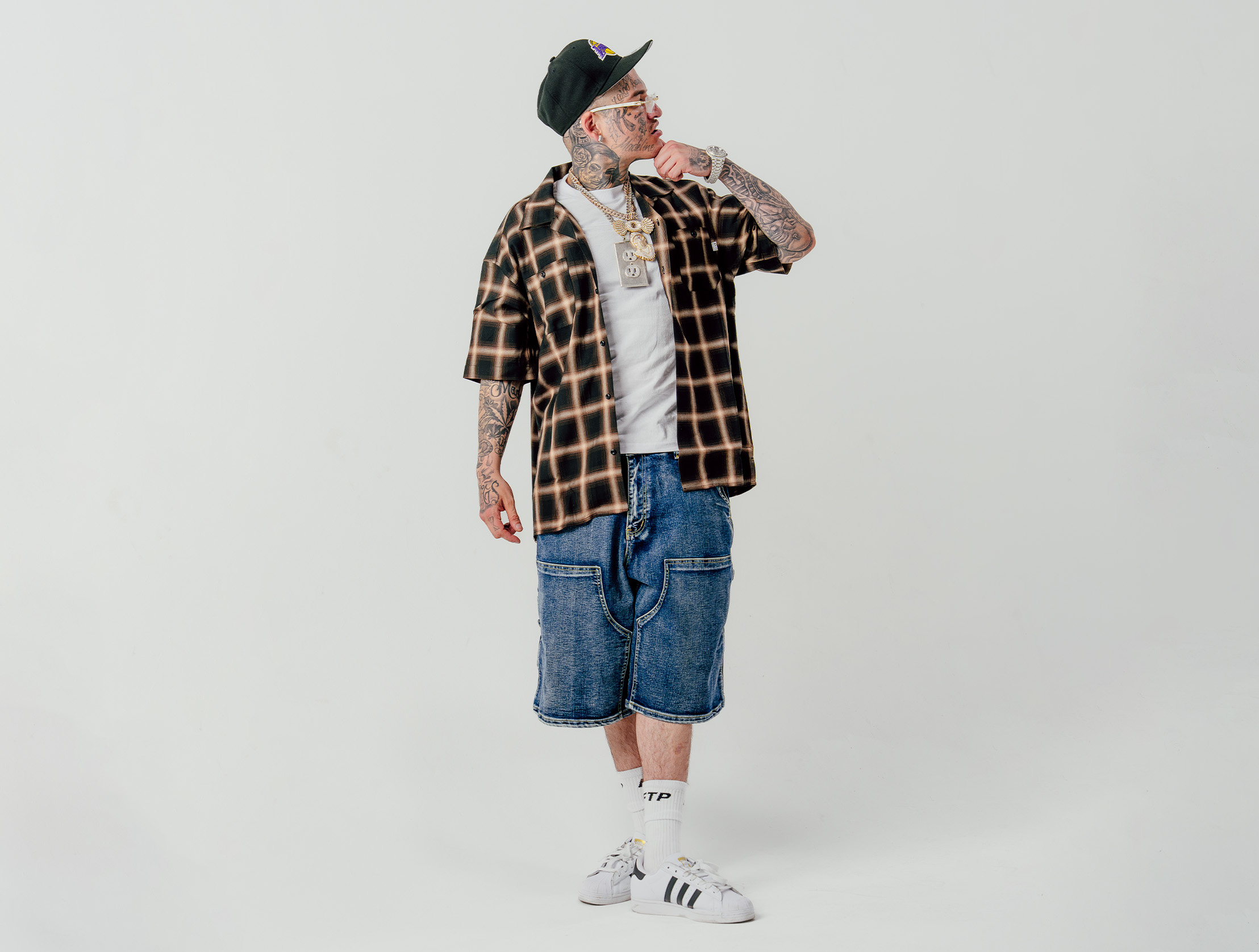 Heavyweight Double Knee Carpenter Short lifestyle photo 2